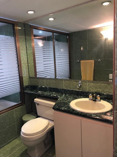Imagen 13 de 15 de Alquiler Apartamento Colinas De Valle Arriba Baruta Caracas