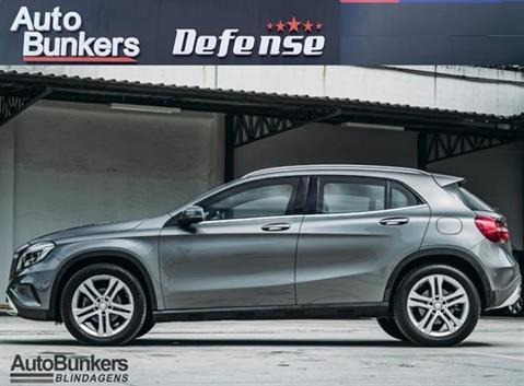 Mercedes Benz Gla-200