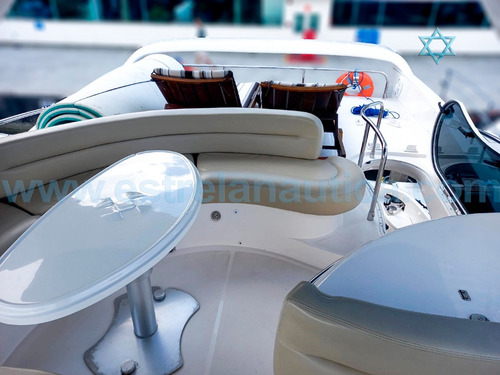Imagem 3 de 7 de Lancha Azimut 600 Full Catamarã Iate Ferretti Axtor Armada