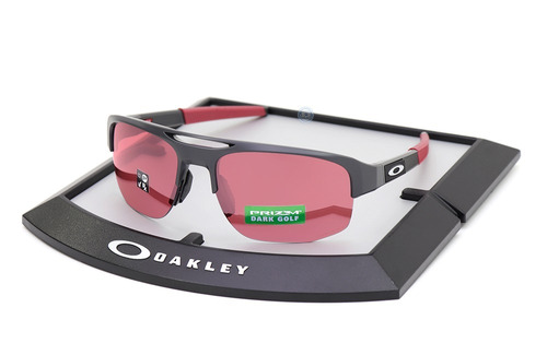 Oakley 9424 02  Mercenary Matte Carbon Prizm Dark Golf 