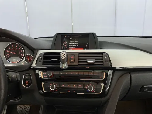BMW Serie 3 2.0 320i F30 Sportline