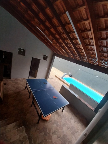 Casa Com 2 Quartos 3 Banheiros 1 Sala Grande E Garagem Grand