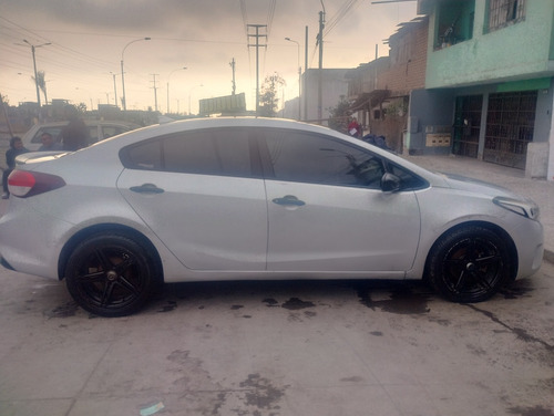 Kia Cerato 1600