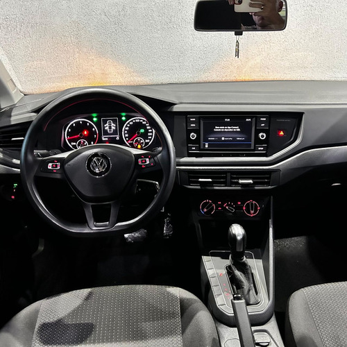 Volkswagen Virtus 1.6 MSI Flex 16V 4p Aut.