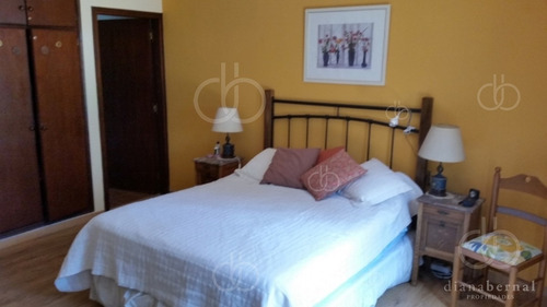 Imagen 14 de 30 de Cabaña Con Un Total De 6 Dormitorios.- Ref: 53745