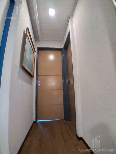 Imagen 3 de 10 de Casa 4 Ambientes Venta Moreno Barrio Cerrado La Fiaca
