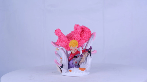 Figura Doflamingo Mini Diorama One Piece 12 Cm