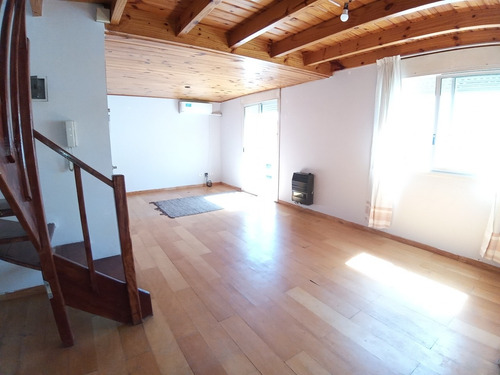 Imagen 3 de 25 de Departamento En Duplex, Dueño Vende! A 1 Cuadra De Av Maipú!