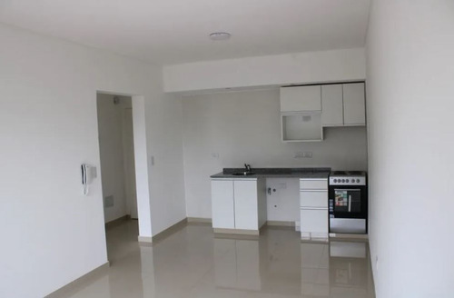 Imagen 3 de 15 de Departamento En Venta De 1 Dormitorio En Ramos Mejía