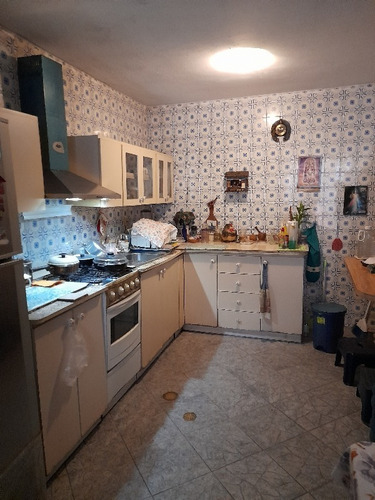 Imagen 13 de 28 de Fernando Guerrero Vende Casa Urb Trigal Sur Calle Abierta, Av Ppal Del Triga