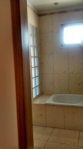 Vivienda En Planta Alta Con Local En Planta Baja