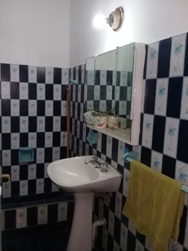 Imagen 9 de 14 de Departamento En Alquiler En Moreno Norte