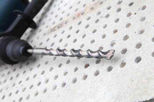 Broca P/ Concreto Sds Plus Twister 2 Filos 1 X 18 Diager