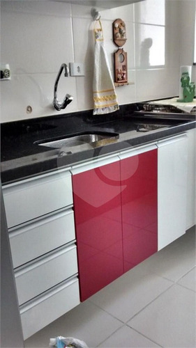 Imagem 3 de 15 de Apartamento De 01 Dormitório Compacto Em Perfeito Estado, 01 Sala Ampla Com Sacada Envidraçada - Reo570261
