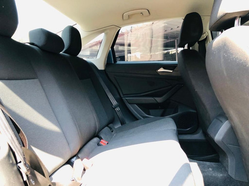 Imagen 13 de 14 de Volkswagen Jetta (a7) 2019 Comfortline