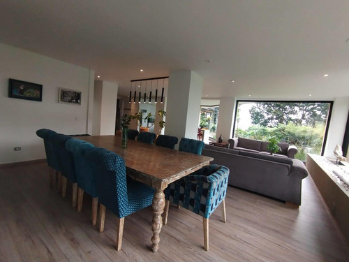 Imagen 29 de 30 de Espectacular Propiedad Con Lote Privado En Bella Suiza Alta