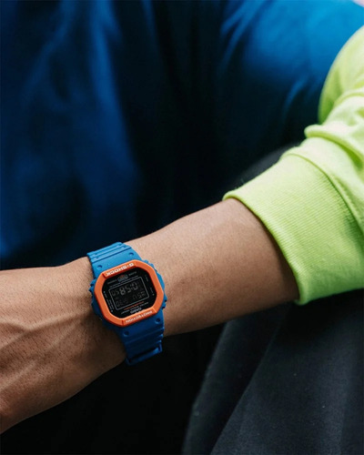 Pulseira de relógio masculina Casio DW-5610sc-2dr G-shock Cor: azul, moldura, cor de fundo laranja, cor de fundo preta