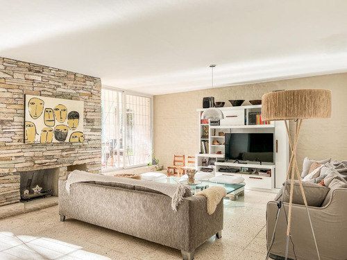 Imagen 2 de 30 de Casa - Las Lomas-jockey
