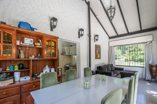 Quinta Venta En Benavidez Con Pileta
