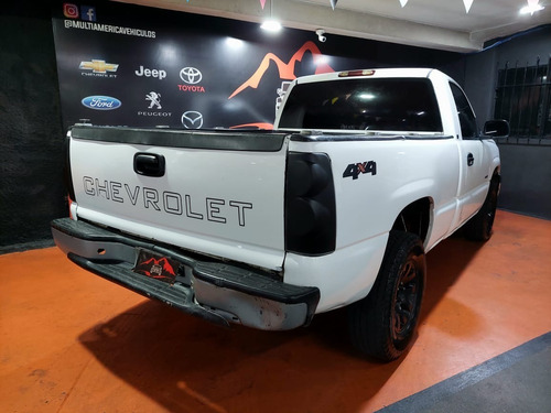 Imagen 4 de 12 de Chevrolet Cheyenne