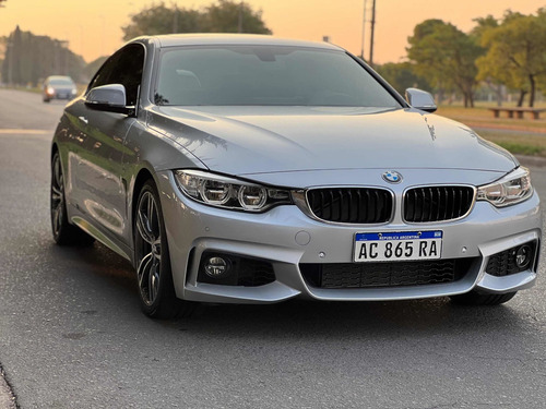 Imagen 2 de 13 de Bmw Serie 4 3.0 440i Coupe M Package 326cv 2017