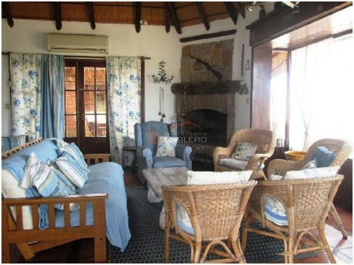 Imagen 3 de 8 de Casa A La Venta Y Venta En Punta Del Este, Con 4 Dormitorios En Venta Y Venta En Manantiales, La Barra