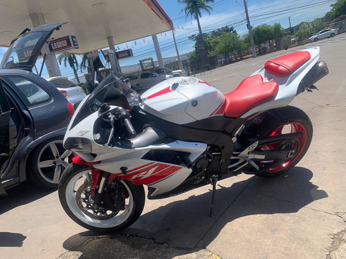 Yamaha Yzf R1