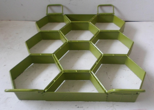 Imagem 2 de 3 de Forma 8 Bloquetes Paver Sextavados 20 X 6 Cms Jalossimaq