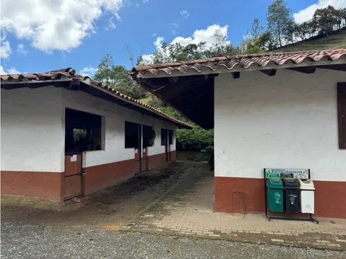 Espectacular Lote En El Retiro (ant.)