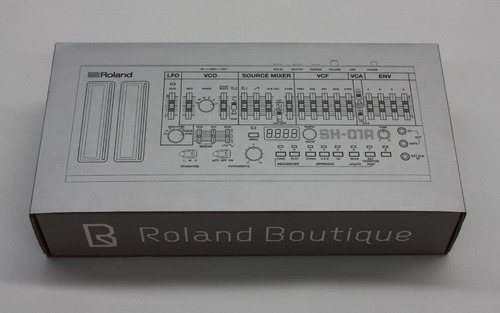 Roland Sh-01a Sintetizador Clásico Analógico Y Polifónico Color Negro
