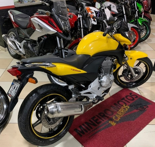 Imagem 3 de 5 de Cb 300r 2012