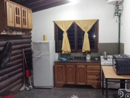 Casa En Venta - 2 Dormitorios 2 Baños - Cochera - 275mts2 - Villa Gesell
