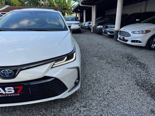 Toyota Corolla 1.8 Altis Premium Hybrid Flex Aut. 4p Hibrido Flex
