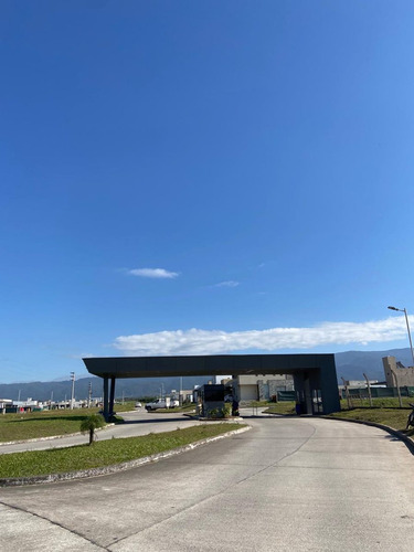Venta Casa En Quintas Ii- Tafi Viejo