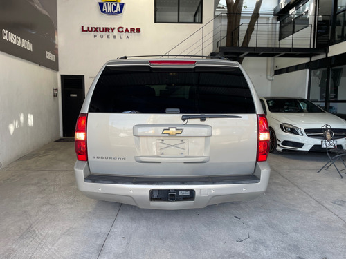Chevrolet Suburban D Piel Aa Dvd Qc 4x4 At