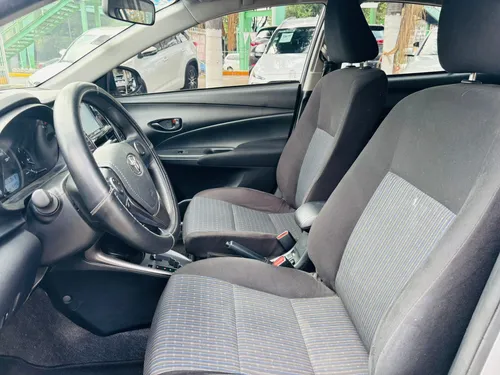 Toyota Yaris 1.5 Core At Sedan Cvt