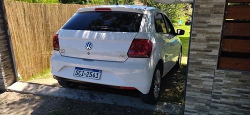 Imagen 4 de 8 de Volkswagen Gol 2017 1.6 Trendline 101cv