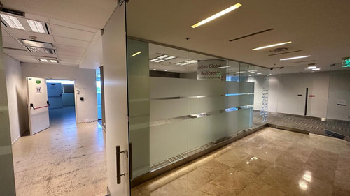 Imagen 3 de 9 de Alquiler Oficina En Emblemático Dot Building - 830mts2. - Planta Libre - Saavedra