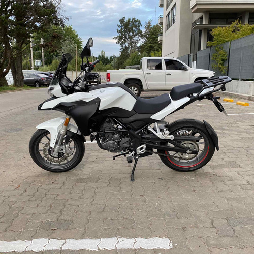 Benelli Trk 251
