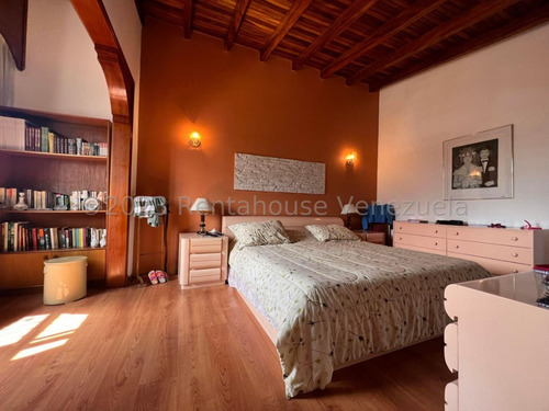 Imagen 11 de 30 de Casa En Venta En Colinas De La California Caracas Pisos De Marmol Vista Al Avila Economicas Muy Conservada Doble Vigilancia Remate 23-18970