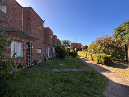 Complejo Cerrado En Sayago - 3 Dorm