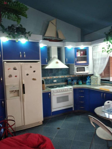 Imagen 3 de 14 de Venta Casa Amoblada Chichiriviche Cod. 10635