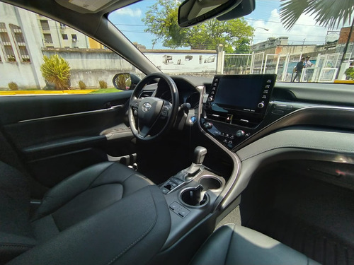 Imagen 9 de 17 de Toyota Camry Hibrido