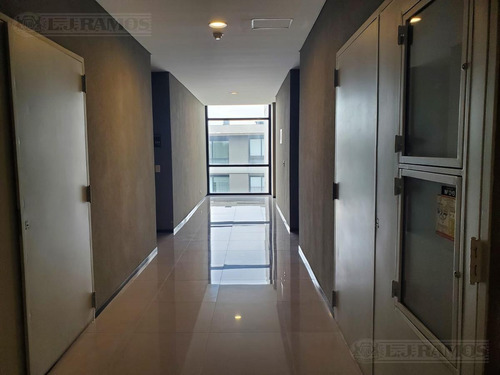 Imagen 8 de 18 de Lj Ramos | Oficina 62m C/ Sala De Reunión Y Kitchenette| Edificio Vohe Km 46, Pilar
