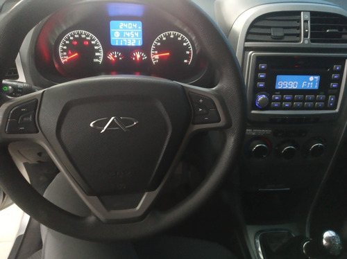 Imagen 13 de 19 de Chery Tiggo 1.6 Comfort 2015