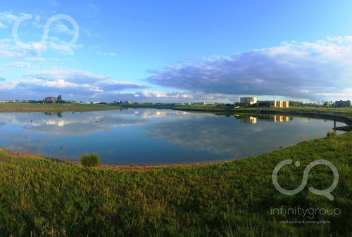 Imagen 2 de 13 de Lote Al Lago - Área 11 San Sebastián
