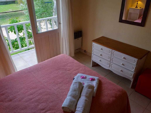 Imagen 19 de 26 de Alquiler Valeria Del Mar. Apartamentos. C/servicios, Ropa Blanca Y Limpieza Día Por Medio Con Recambio De Toallas. En Zona De Playa 1, 2 Y 3 Ambientes. .