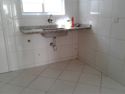 Imagem 6 de 14 de Casa Em Condomínio Fechado Fl34