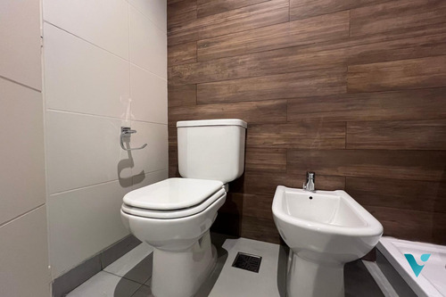 Oficina En Venta En Ituzaingó Norte Edificio Premium