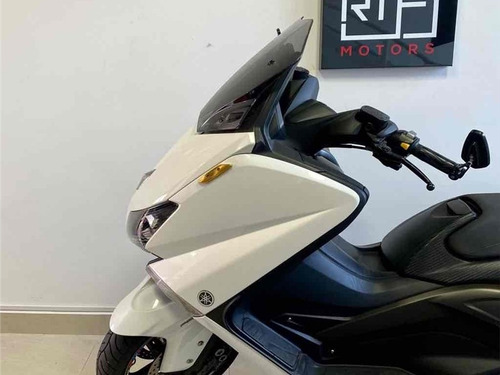 Imagem 5 de 8 de Yamaha Tmax